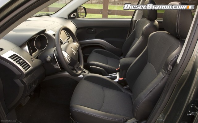 Mitsubishi Outlander ES Widescreen Picture #1 Mitsubishi Outlander ES Widescreen Picture #1